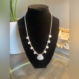Faux Seashell Necklace 🐚